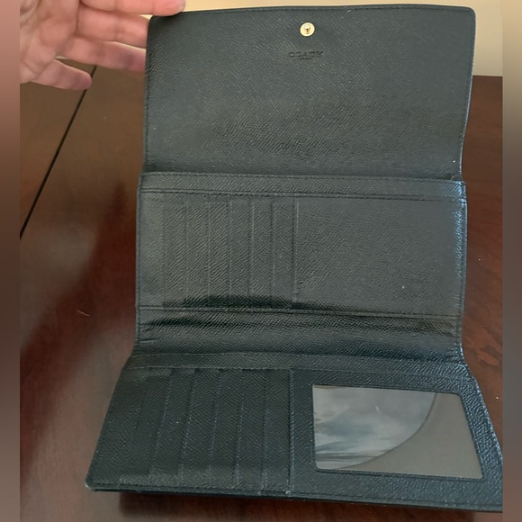 Coach Tri-fold Wallet - Black - Picture 3 of 8